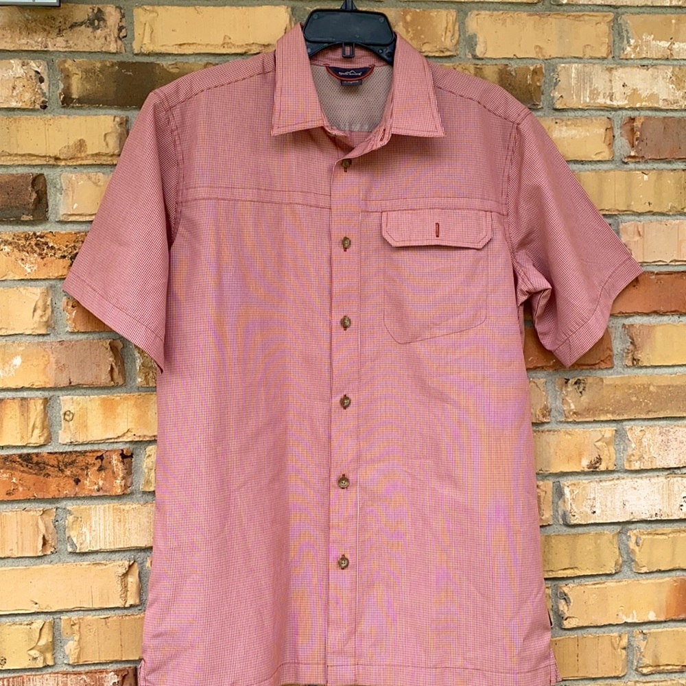 EUC- Size Medium Eddie Bauer  Button Down
